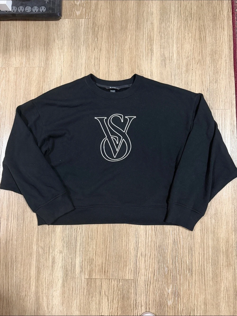 Victoria's Secret Black Crewneck with Silver Outline Logo xL